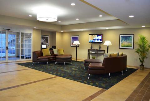 Candlewood Suites Carrollton By Ihg Exterior foto